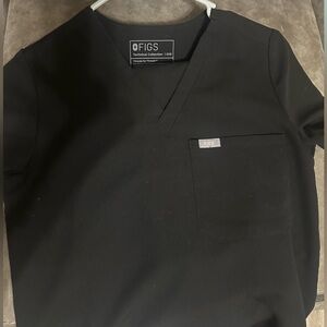 Women’s Figs Scrub top with matching jogger bottoms